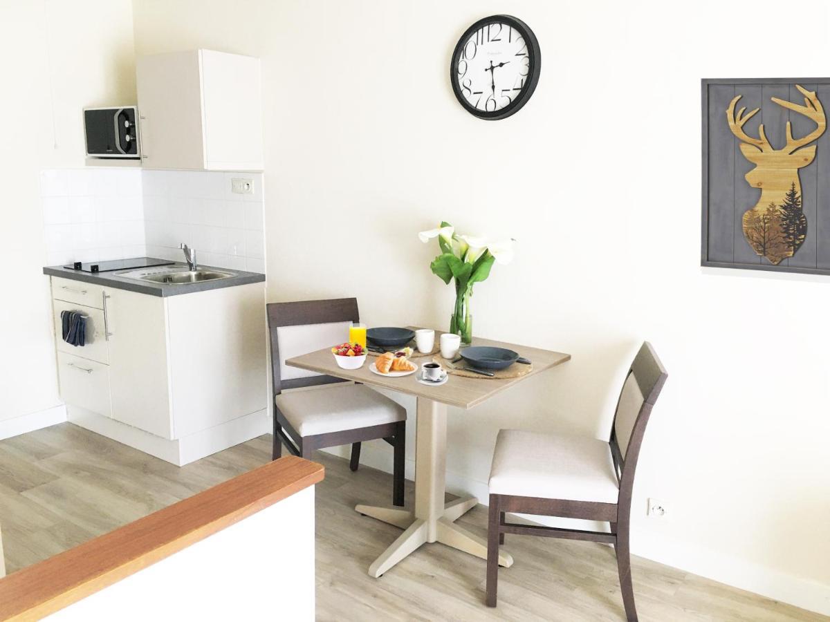 Villa Rose De Mons - Residence Services Senior La Brede Eksteriør bilde